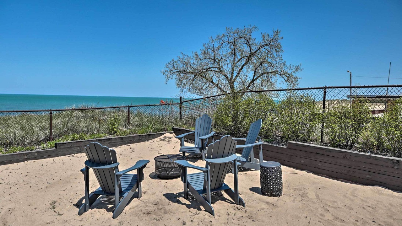 Photo of Others in Miller Beach