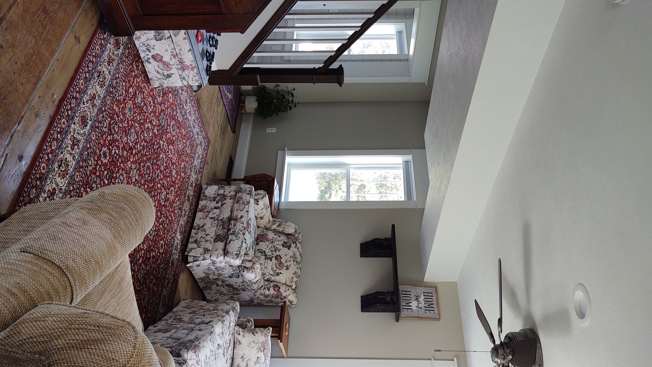 Photo of Livingroom in Empire