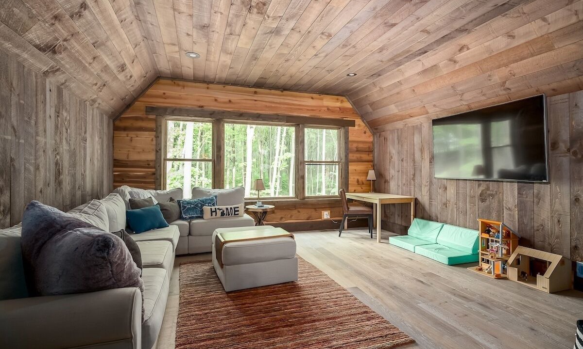 Photo of Livingroom in Saugatuck