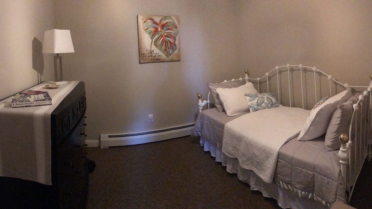 Photo of Bedroom in Munising