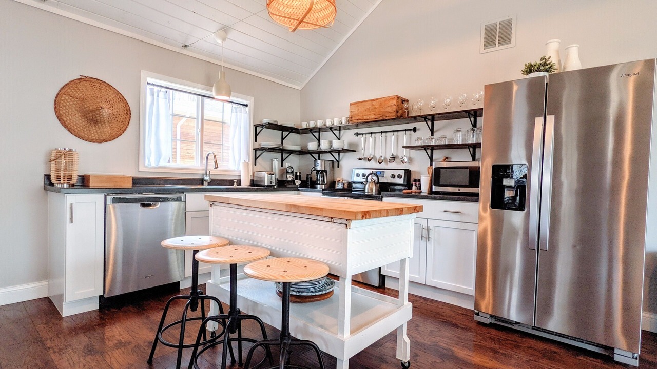 Photo of Kitchen in Three Oaks