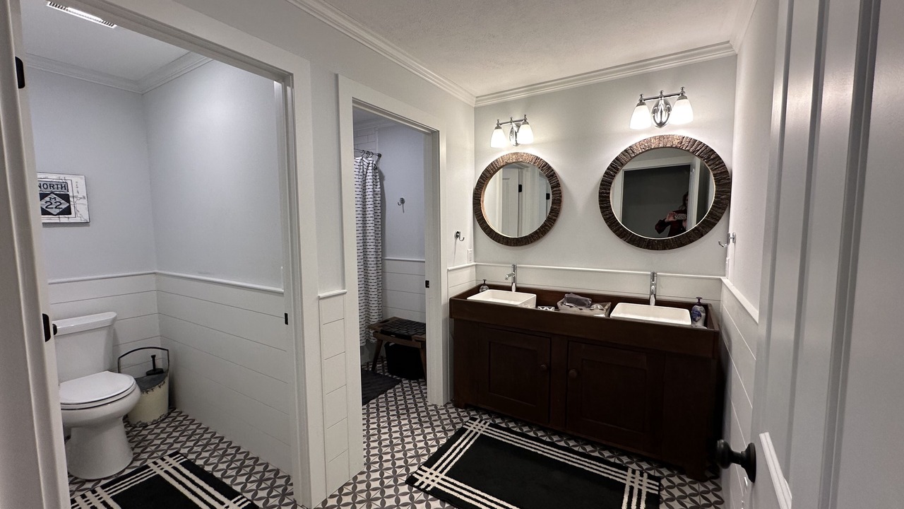 Photo of Bathroom in Frankfort