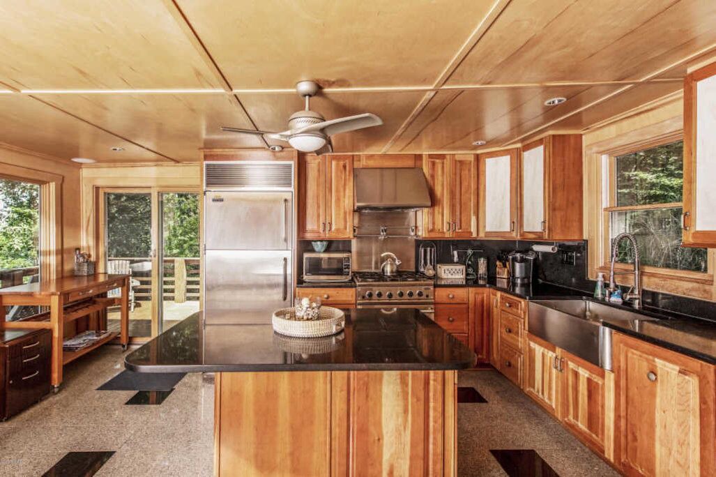 Photo of Kitchen in Norton Shores