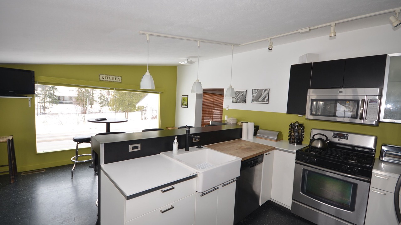 Photo of Kitchen in Glen Arbor