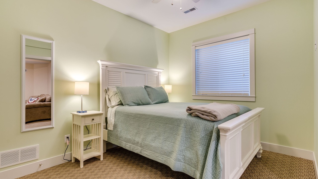 Photo of Bedroom in South Haven