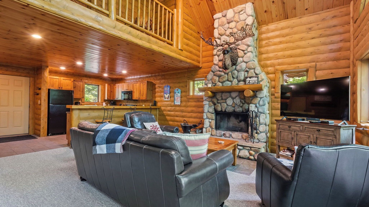 Photo of Livingroom in Boyne City