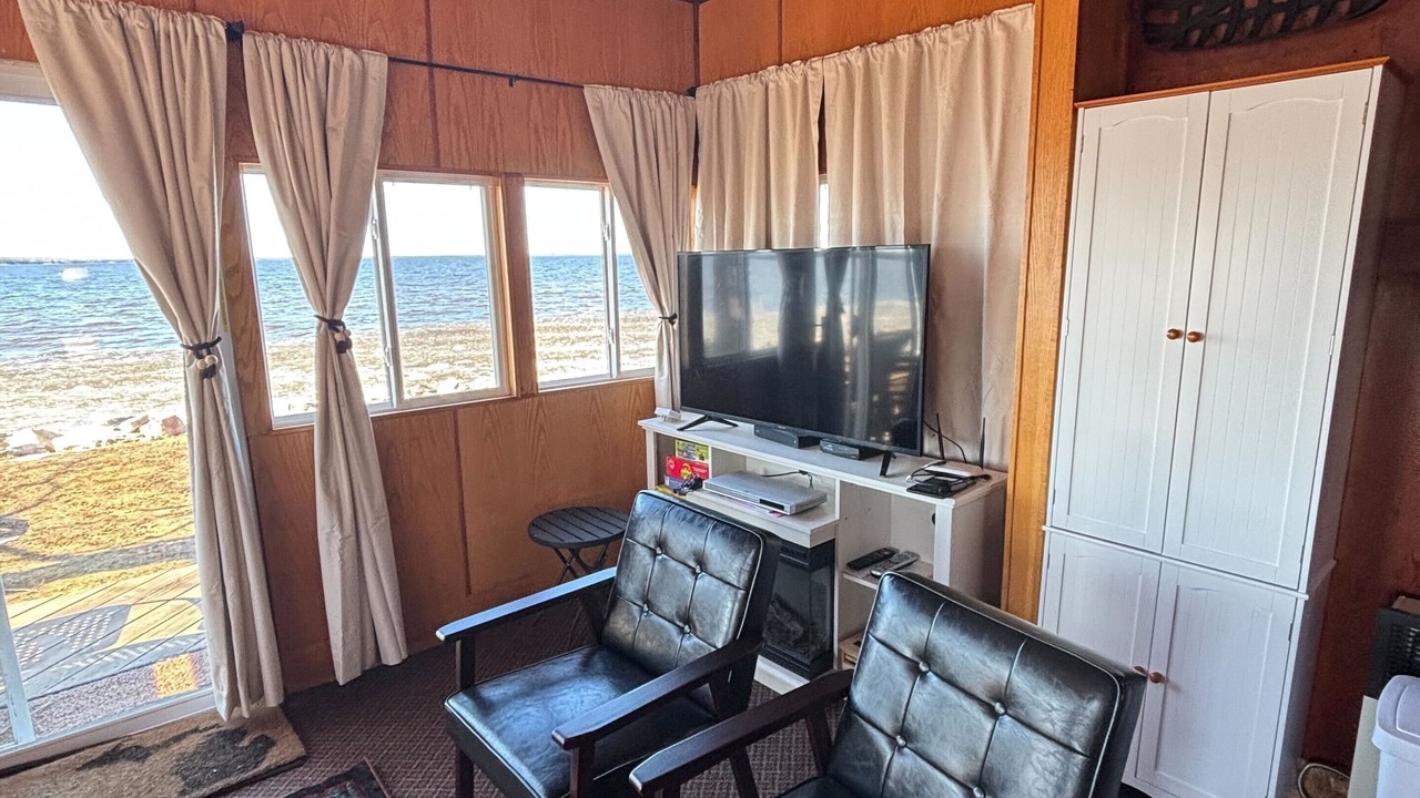 Photo of Livingroom in Manistique
