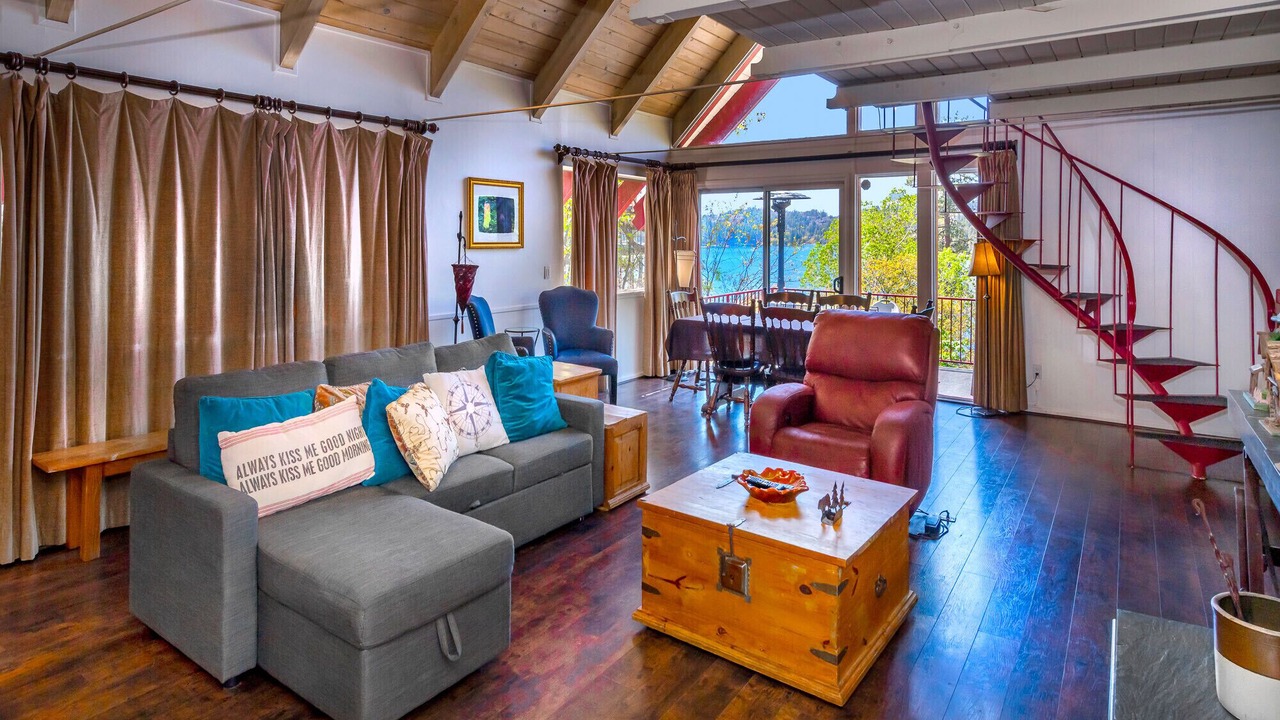 Photo of Bedroom in Cedar Glen