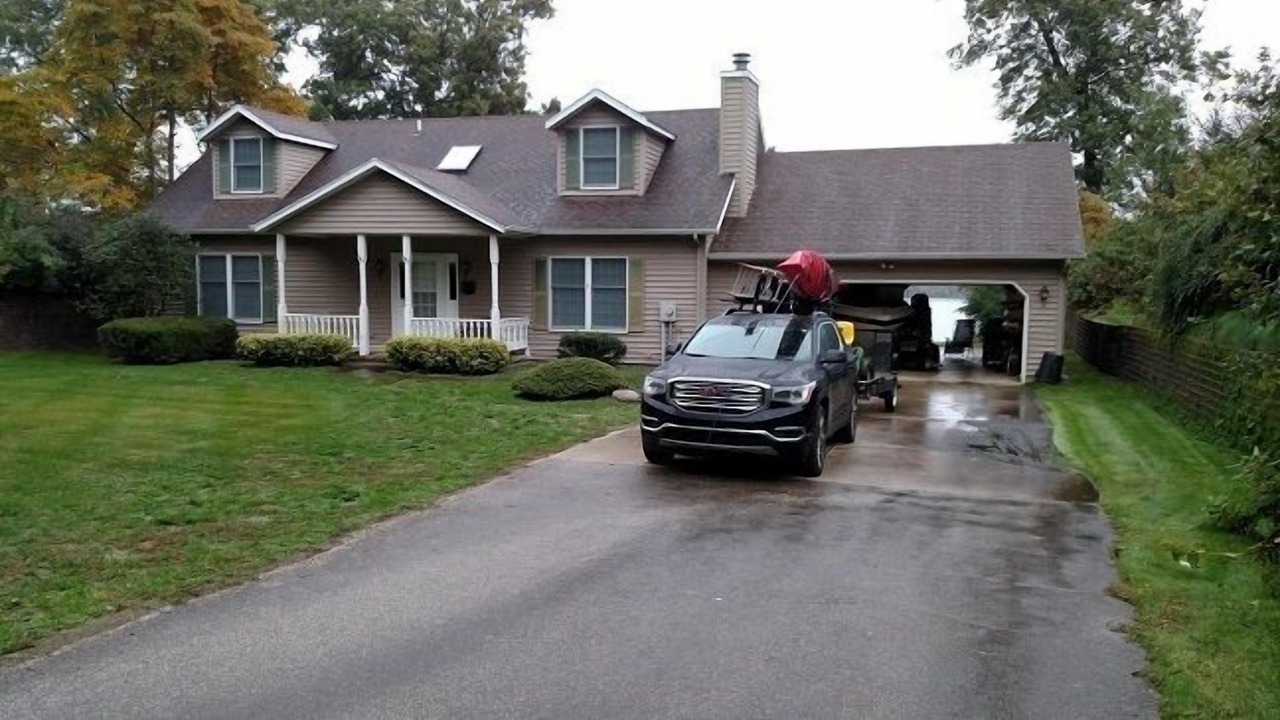 Photo of Others in Baldwin