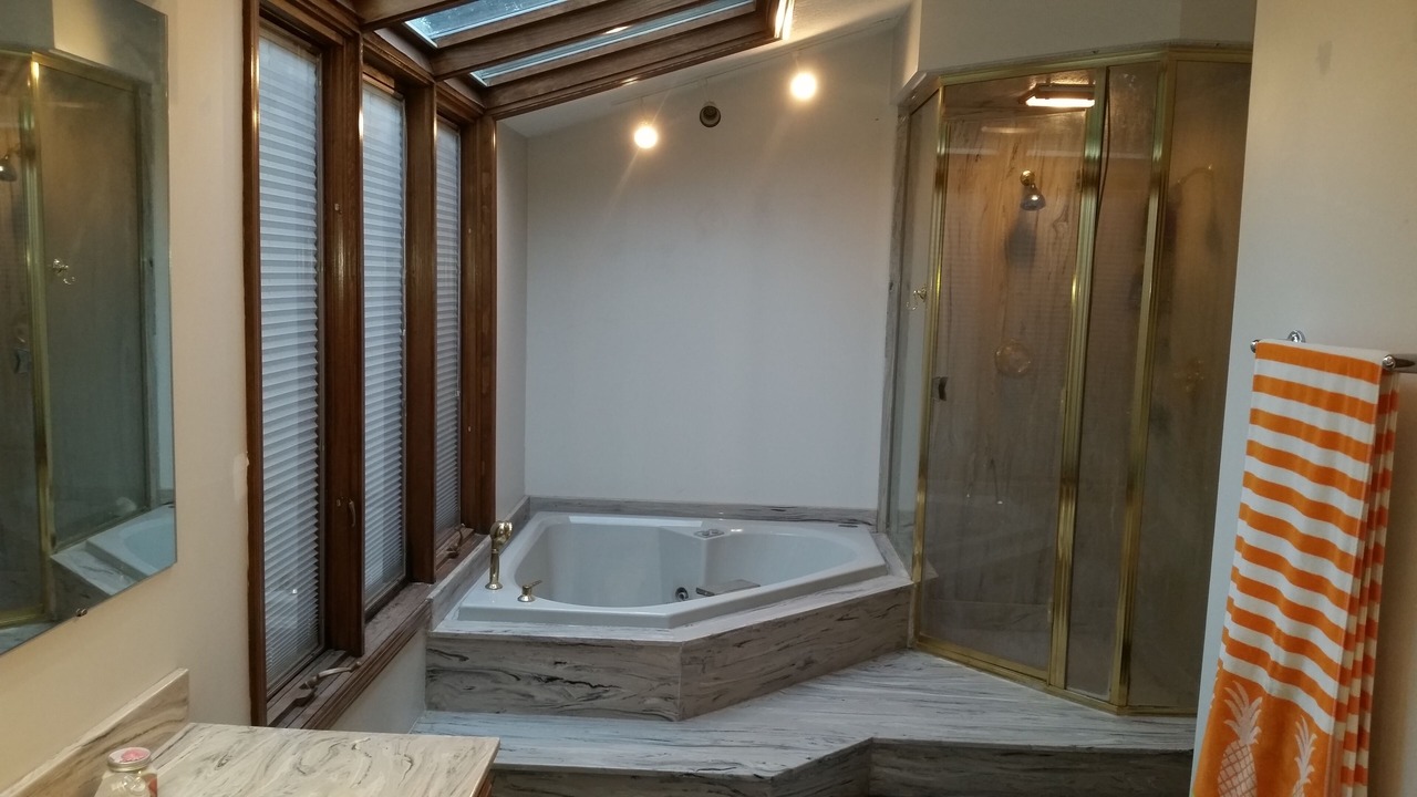 Photo of Bathroom in Norton Shores