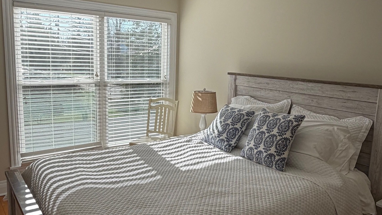Photo of Bedroom in Union Pier