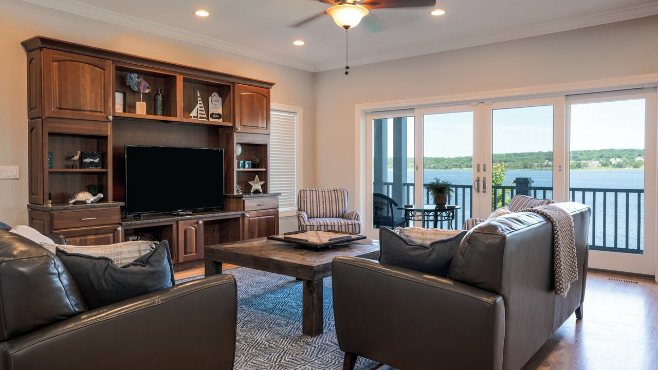 Photo of Livingroom in Lake Geneva