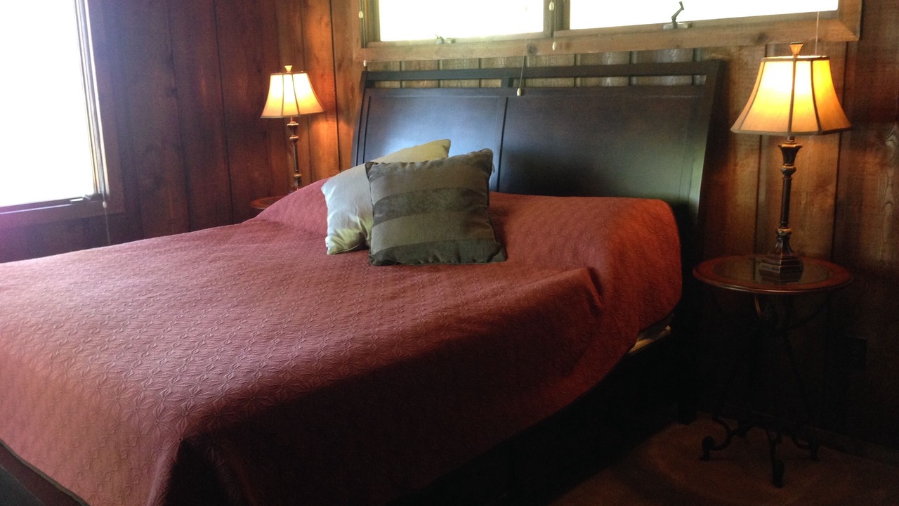 Photo of Bedroom in Williamsburg