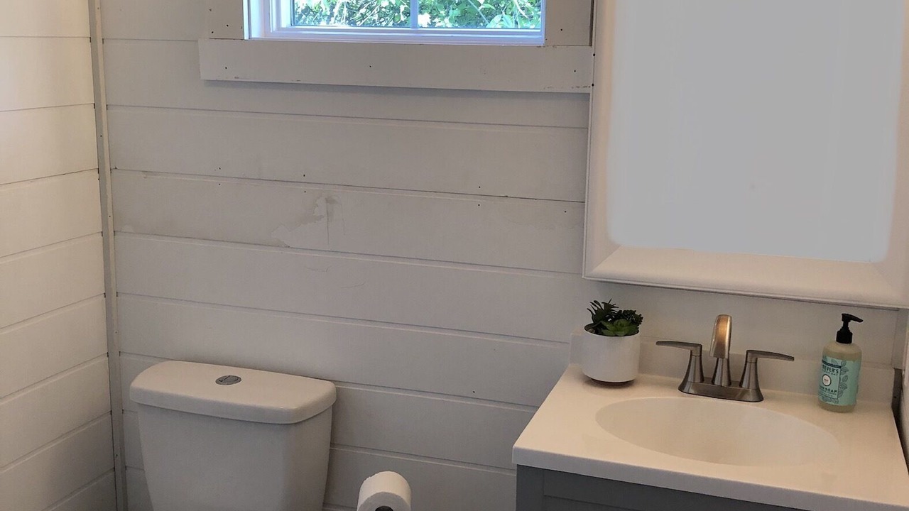 Photo of Bathroom in Syracuse