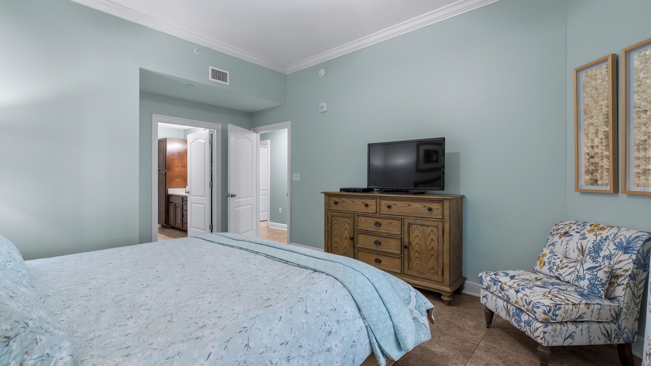 Photo of Bedroom in Orange Beach
