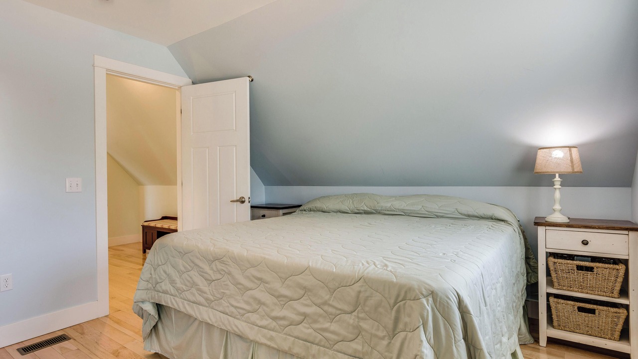Photo of Bedroom in South Haven