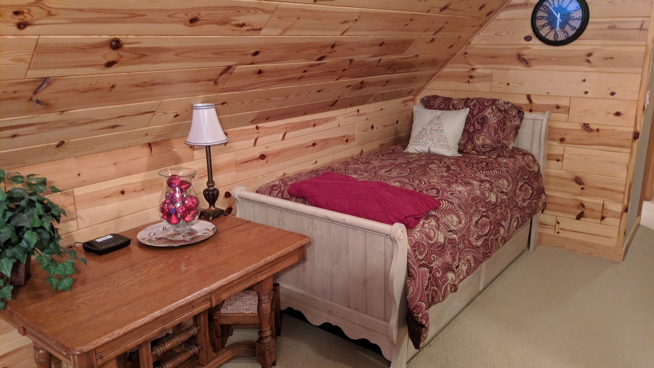 Photo of Bedroom in Thompsonville