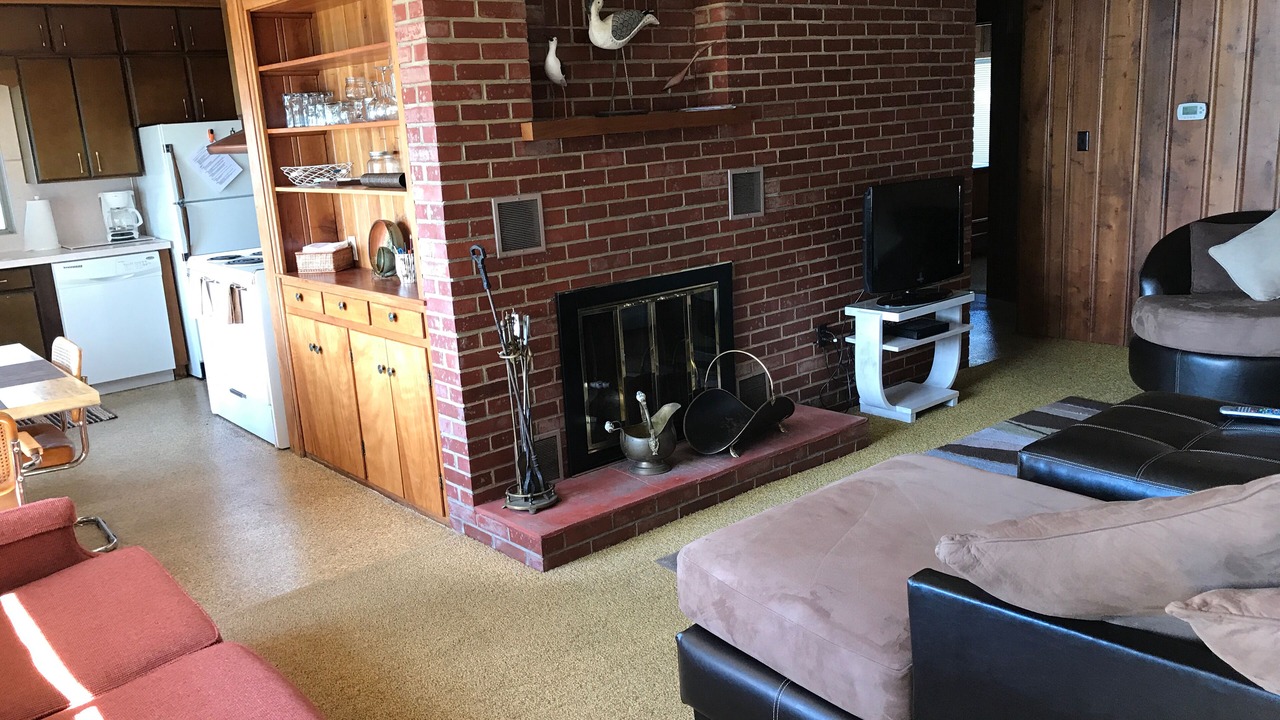 Photo of Livingroom in Lake Leelanau