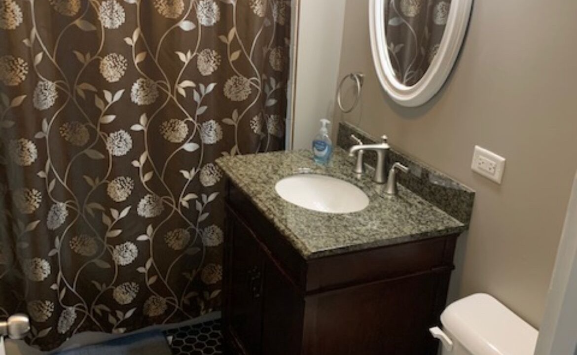 Photo of Bathroom in Wrigleyville