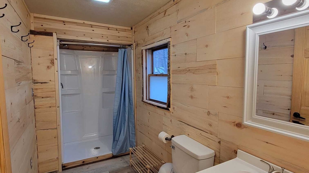 Photo of Bathroom in Au Train