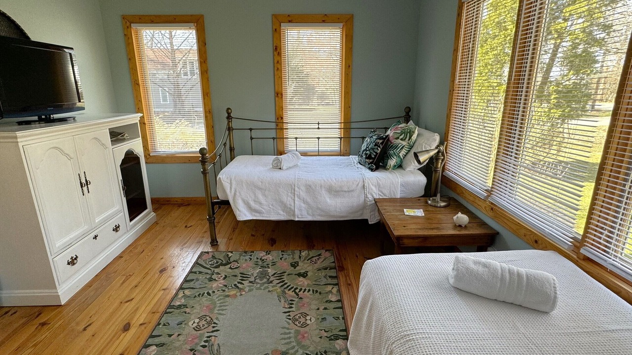 Photo of Bedroom in Union Pier