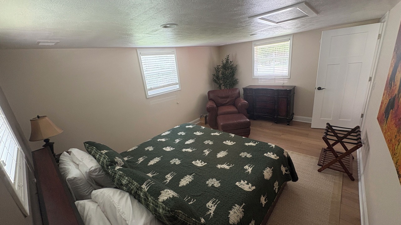 Photo of Bedroom in Mayfield