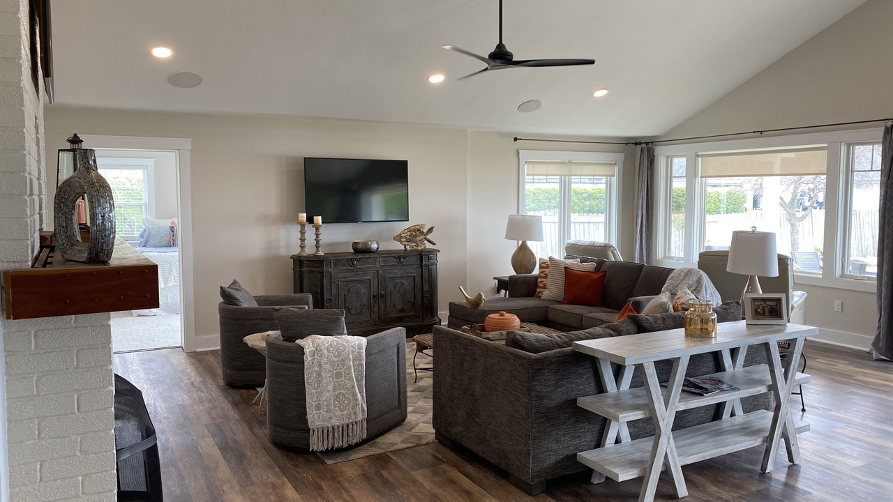Photo of Livingroom in Boyne City