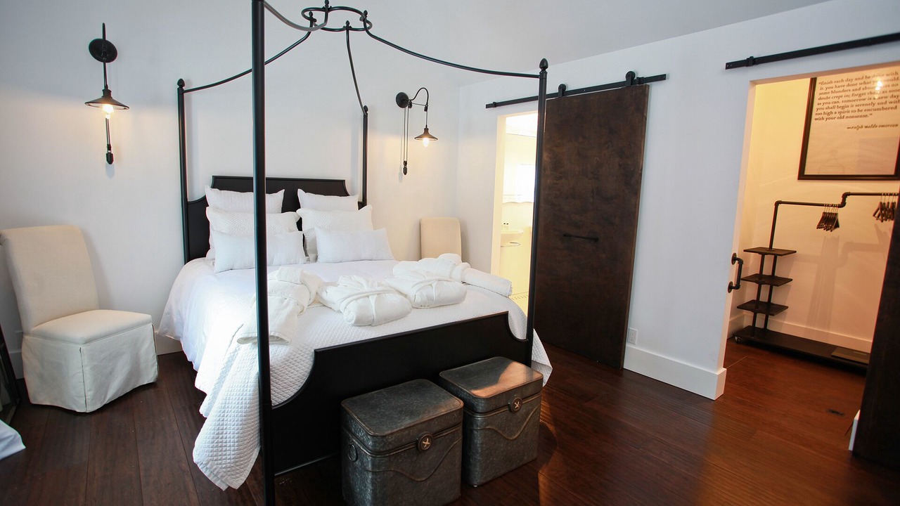 Photo of Bedroom in Miami Park