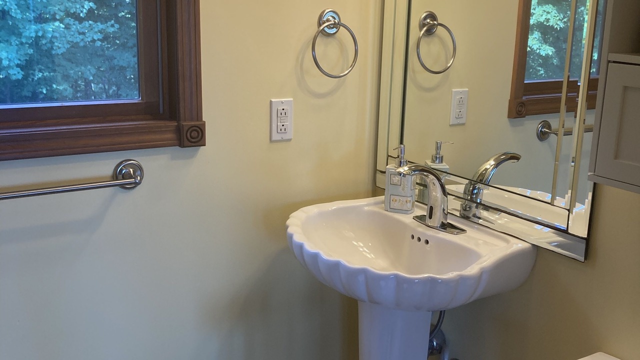 Photo of Bathroom in Manistee