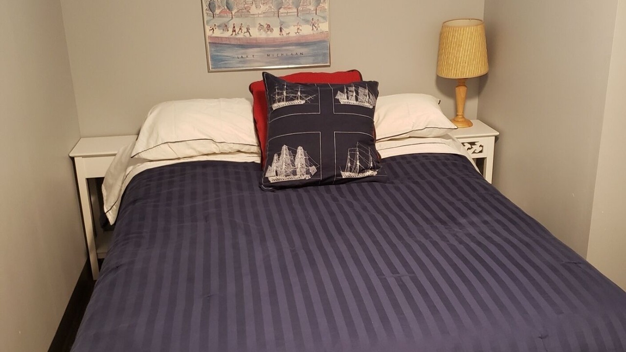 Photo of Bedroom in Miller Beach