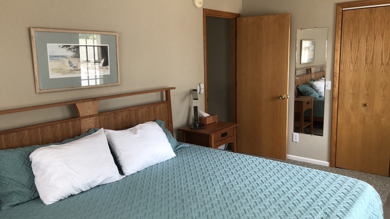 Photo of Bedroom in South Haven