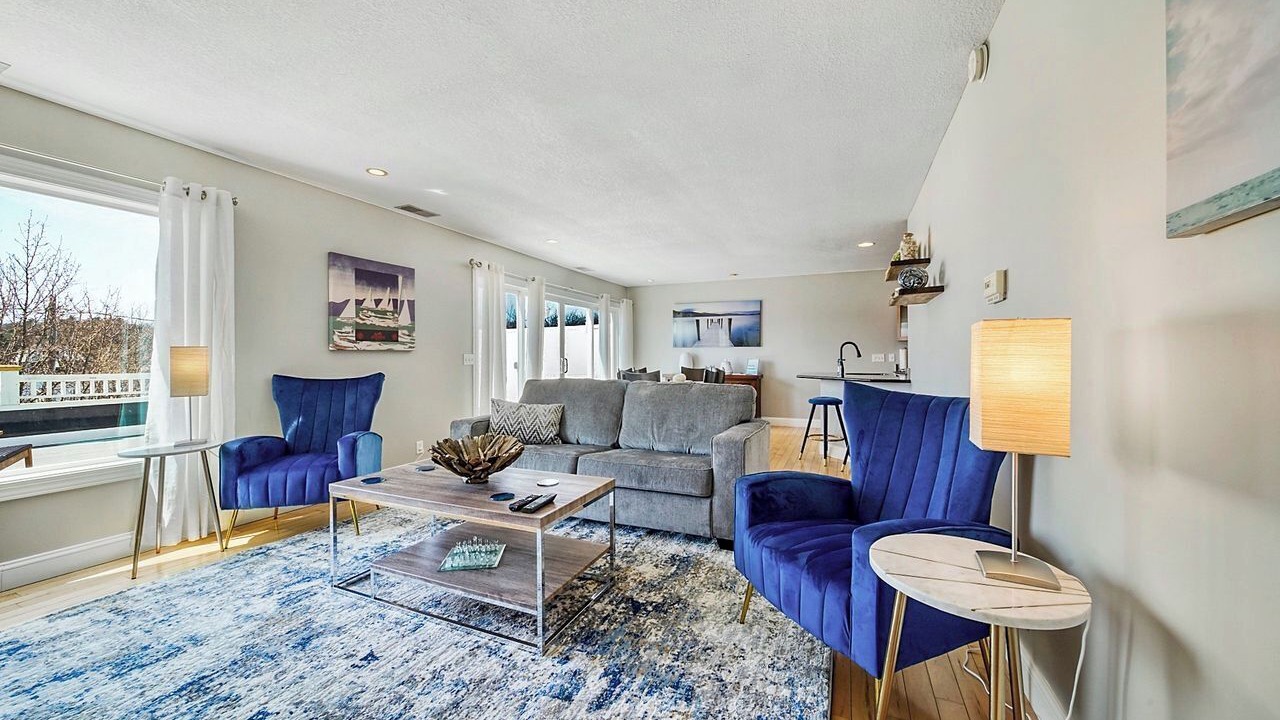 Photo of Livingroom in Saugatuck
