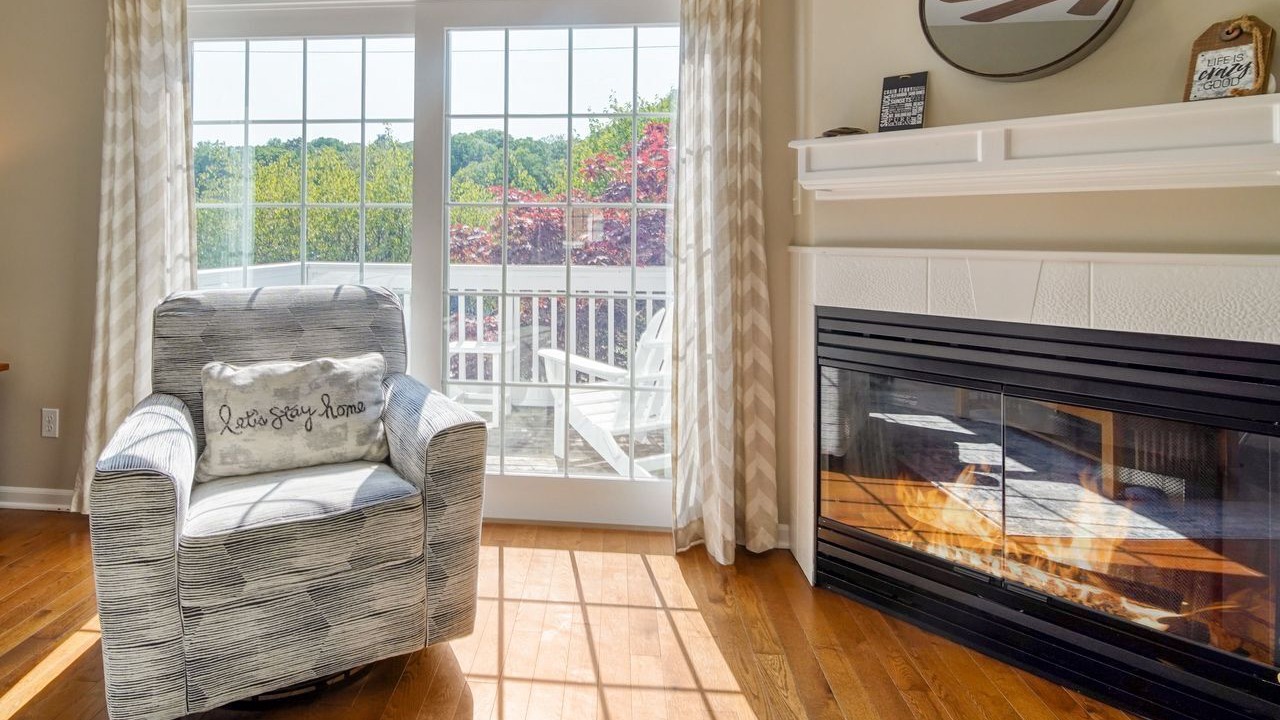 Photo of Livingroom in Saugatuck