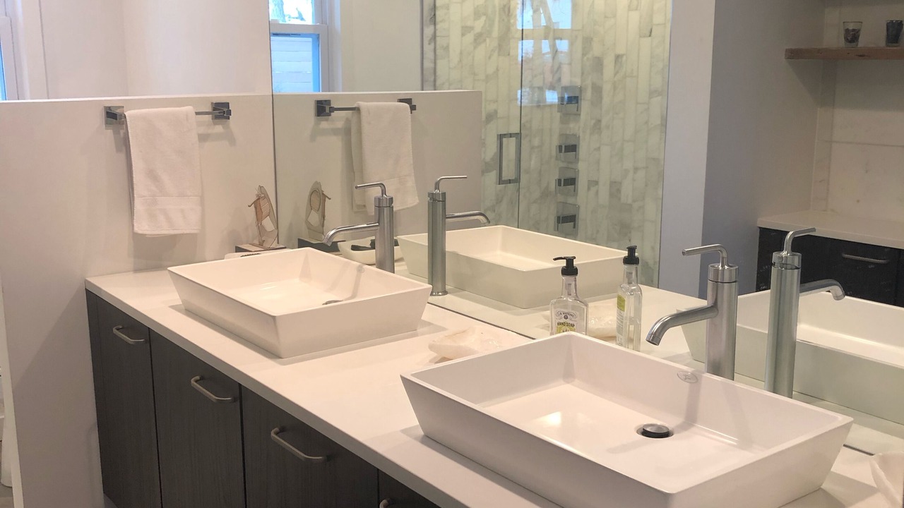 Photo of Bathroom in Miller Beach