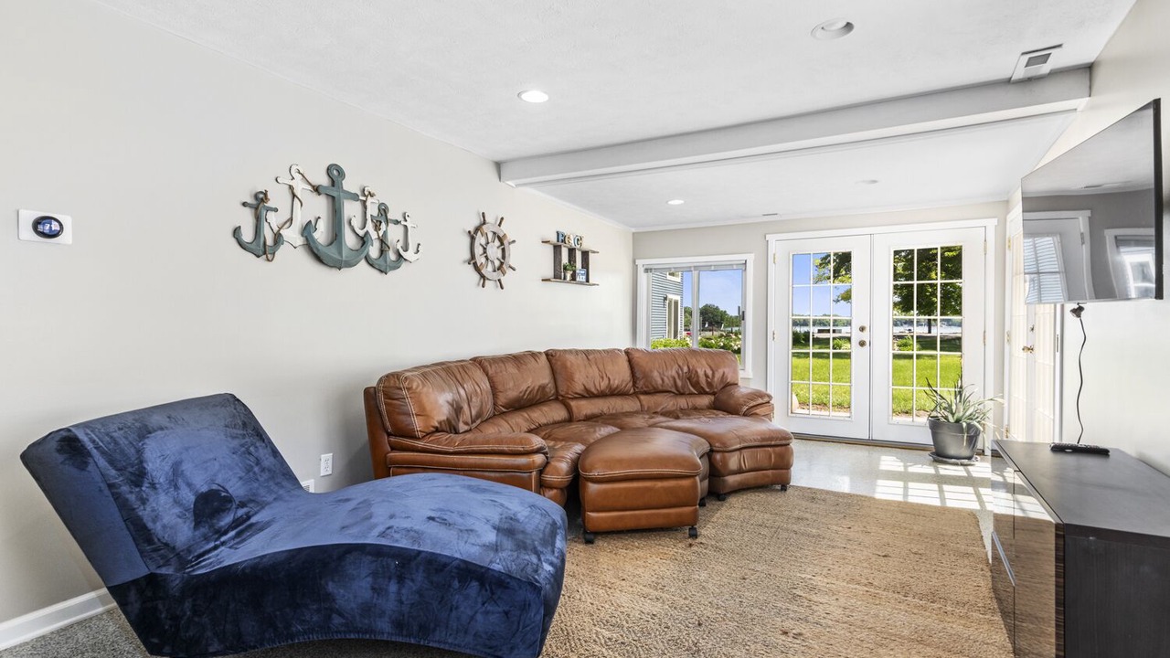 Photo of Livingroom in Shelbyville