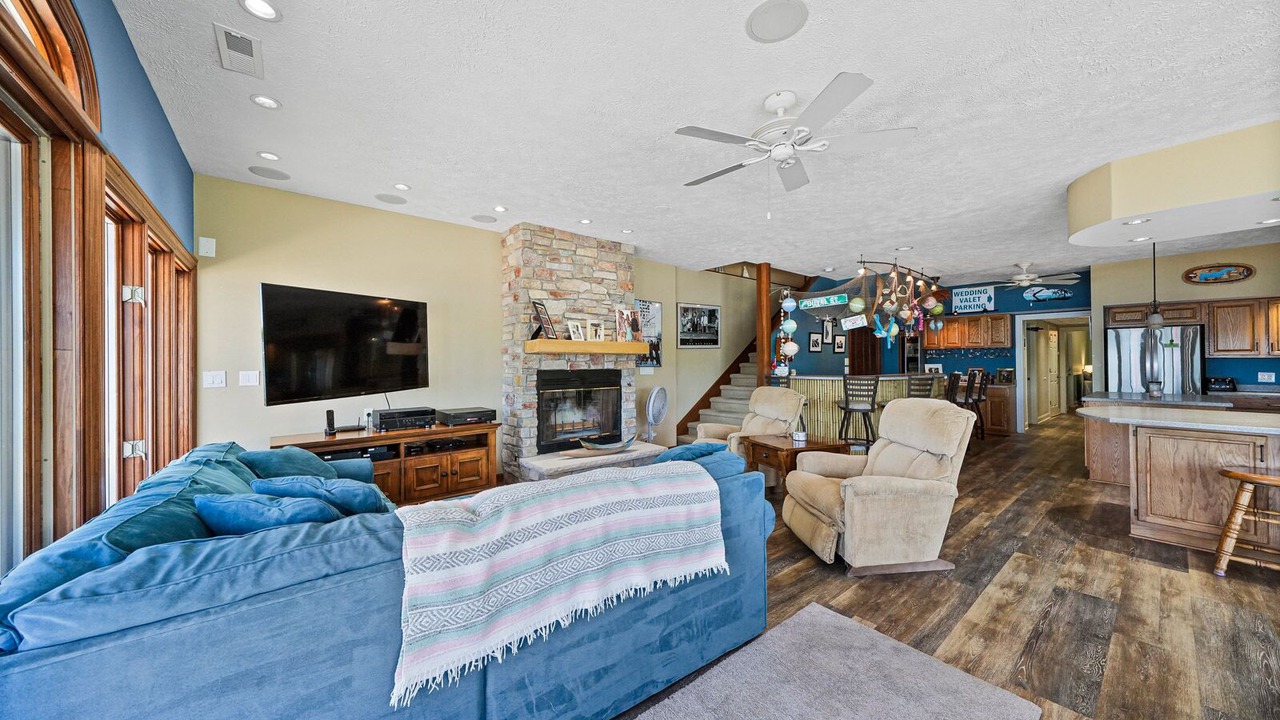 Photo of Livingroom in Sister Lakes