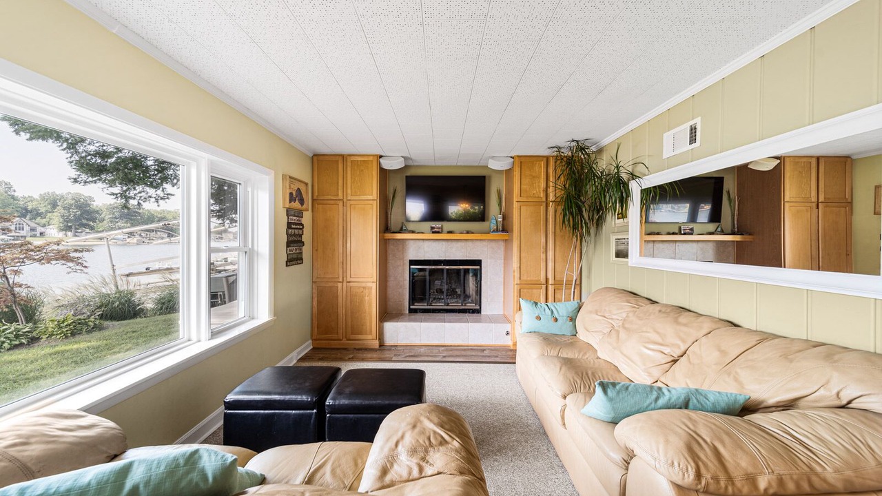 Photo of Livingroom in Sister Lakes