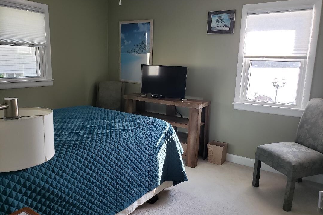 Photo of Bedroom in Sister Lakes