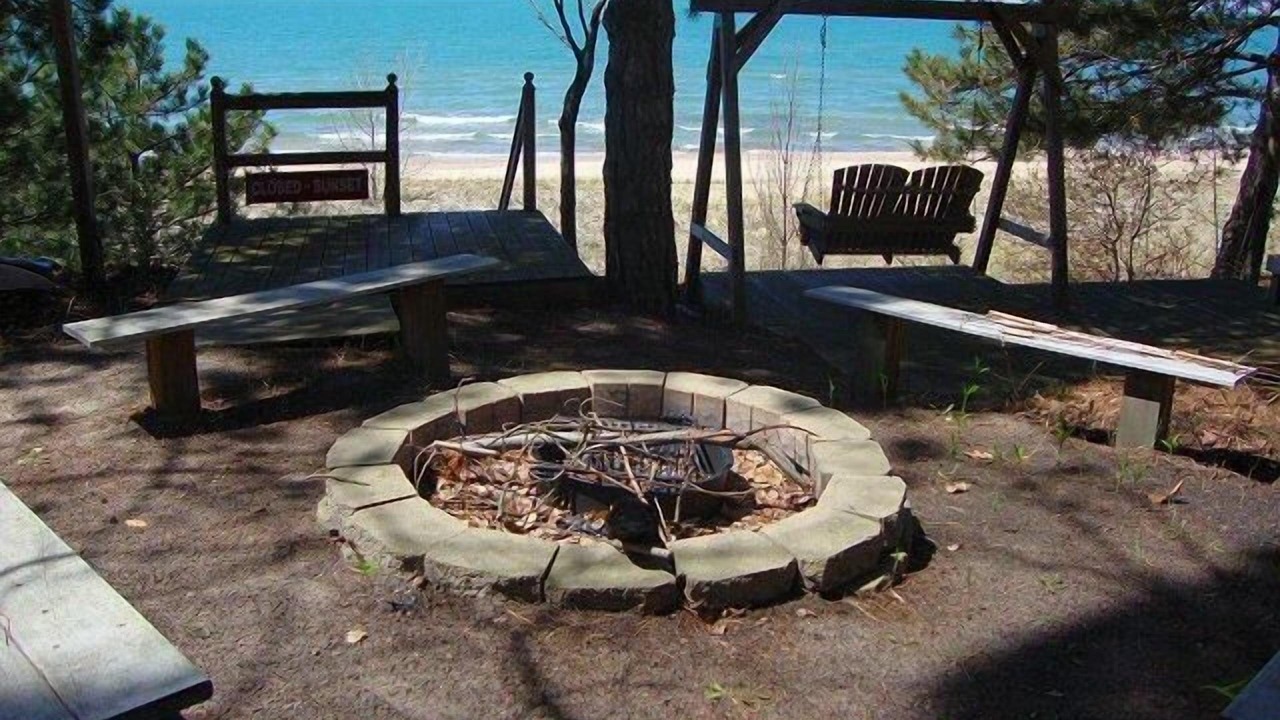 Photo of Outdoor in Bridgman