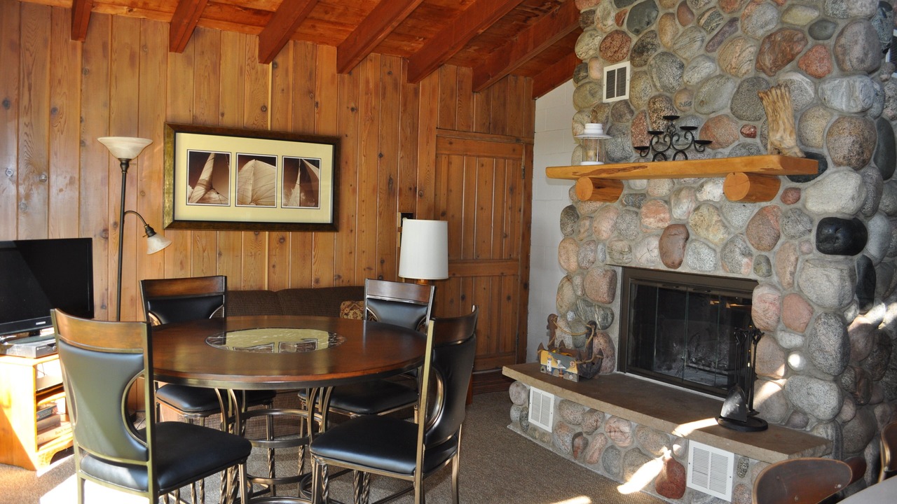 Photo of Livingroom in Glen Arbor