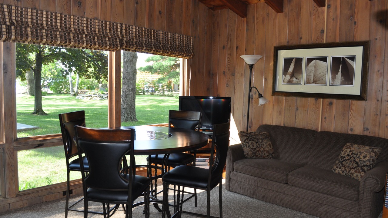 Photo of Bedroom in Glen Arbor