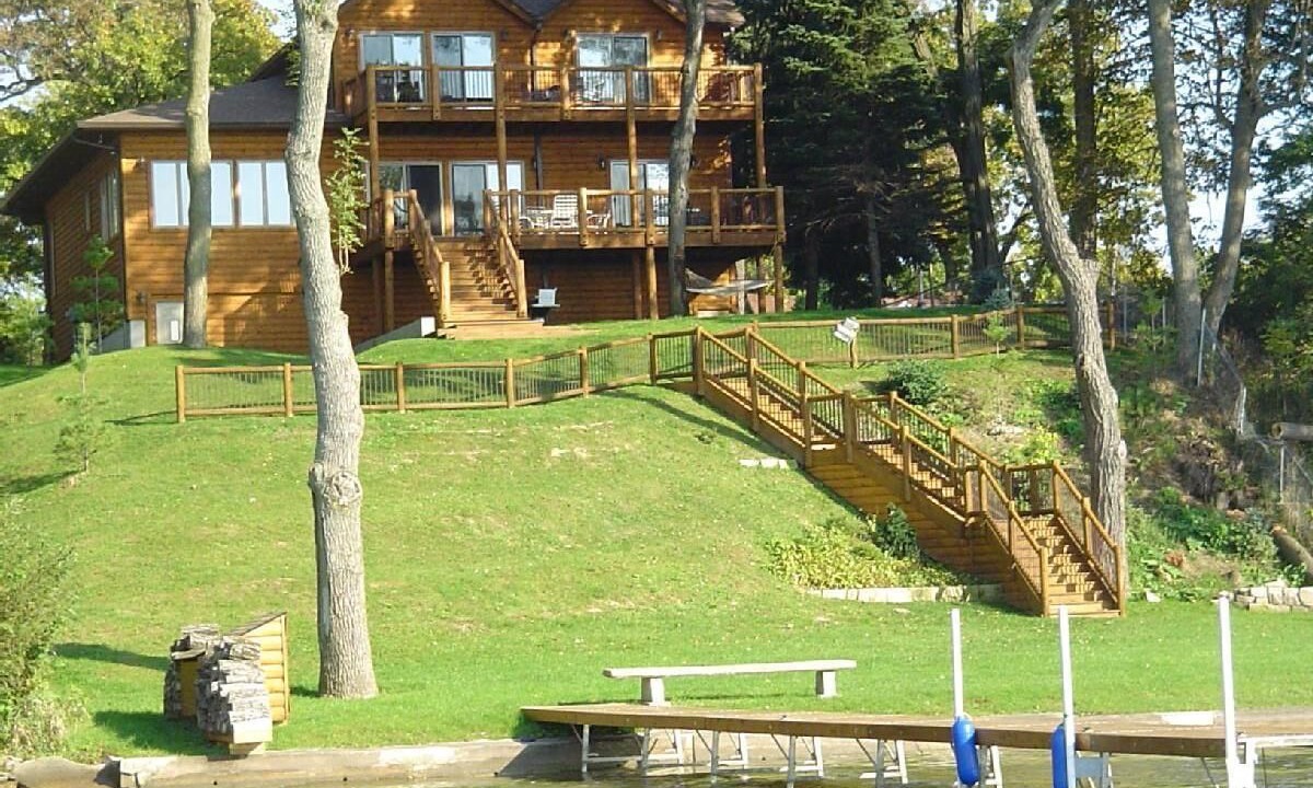 Photo of Outdoor in Cedar Lake