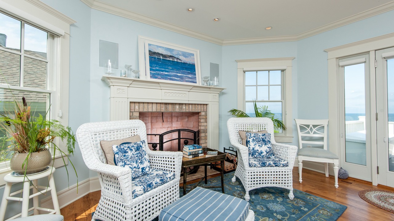 Photo of Livingroom in South Haven