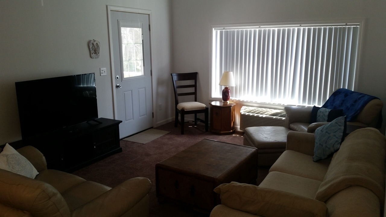 Photo of Livingroom in Norton Shores