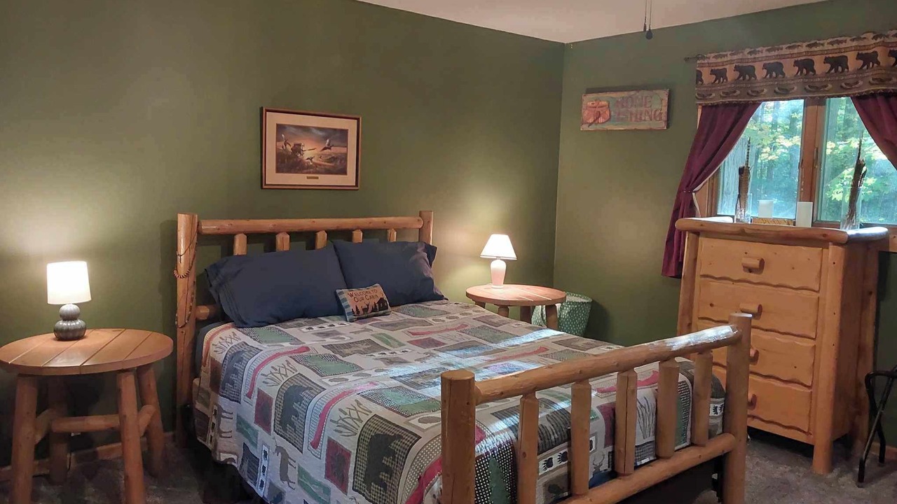 Photo of Bedroom in Ludington