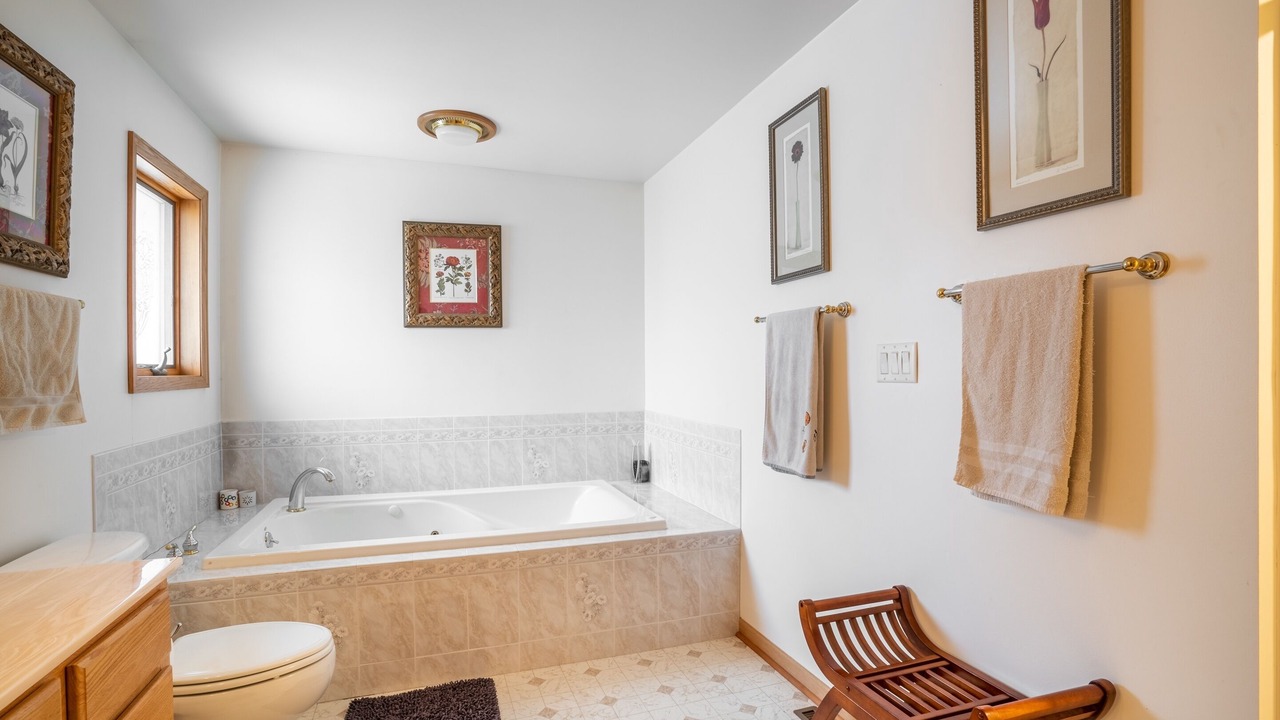 Photo of Bathroom in Twin Lakes
