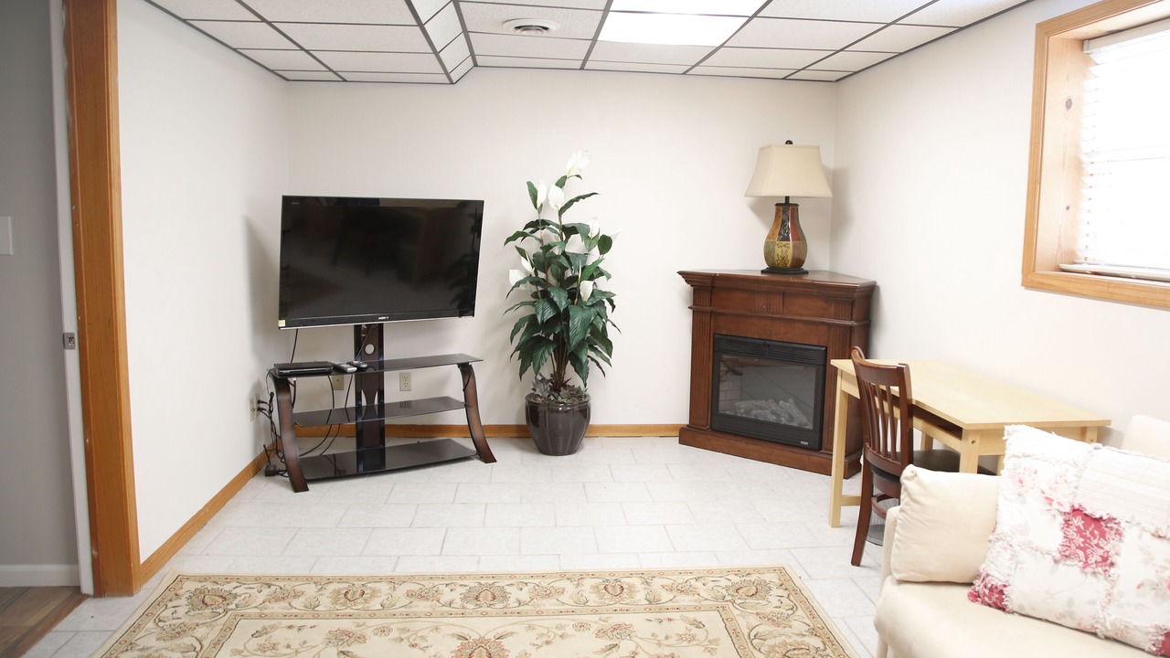 Photo of Bedroom in South Haven