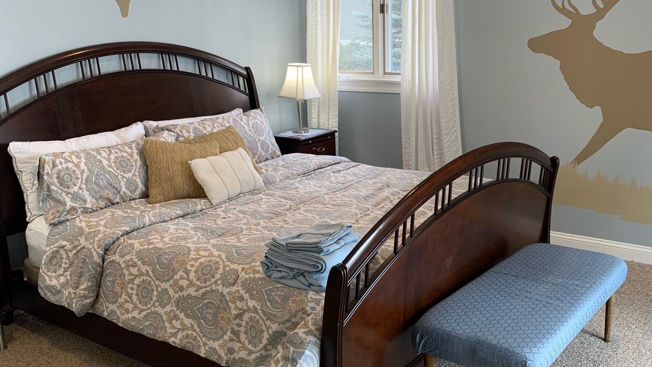 Photo of Bedroom in Elk Rapids