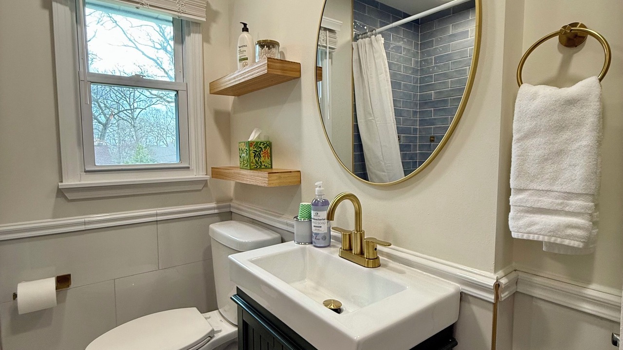 Photo of Bathroom in Wooded Estates