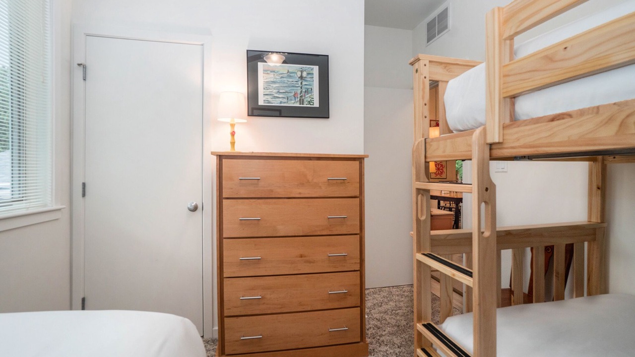 Photo of Bedroom in South Haven